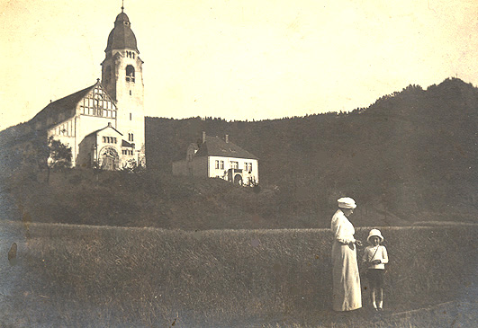 Kostel  r.1915  